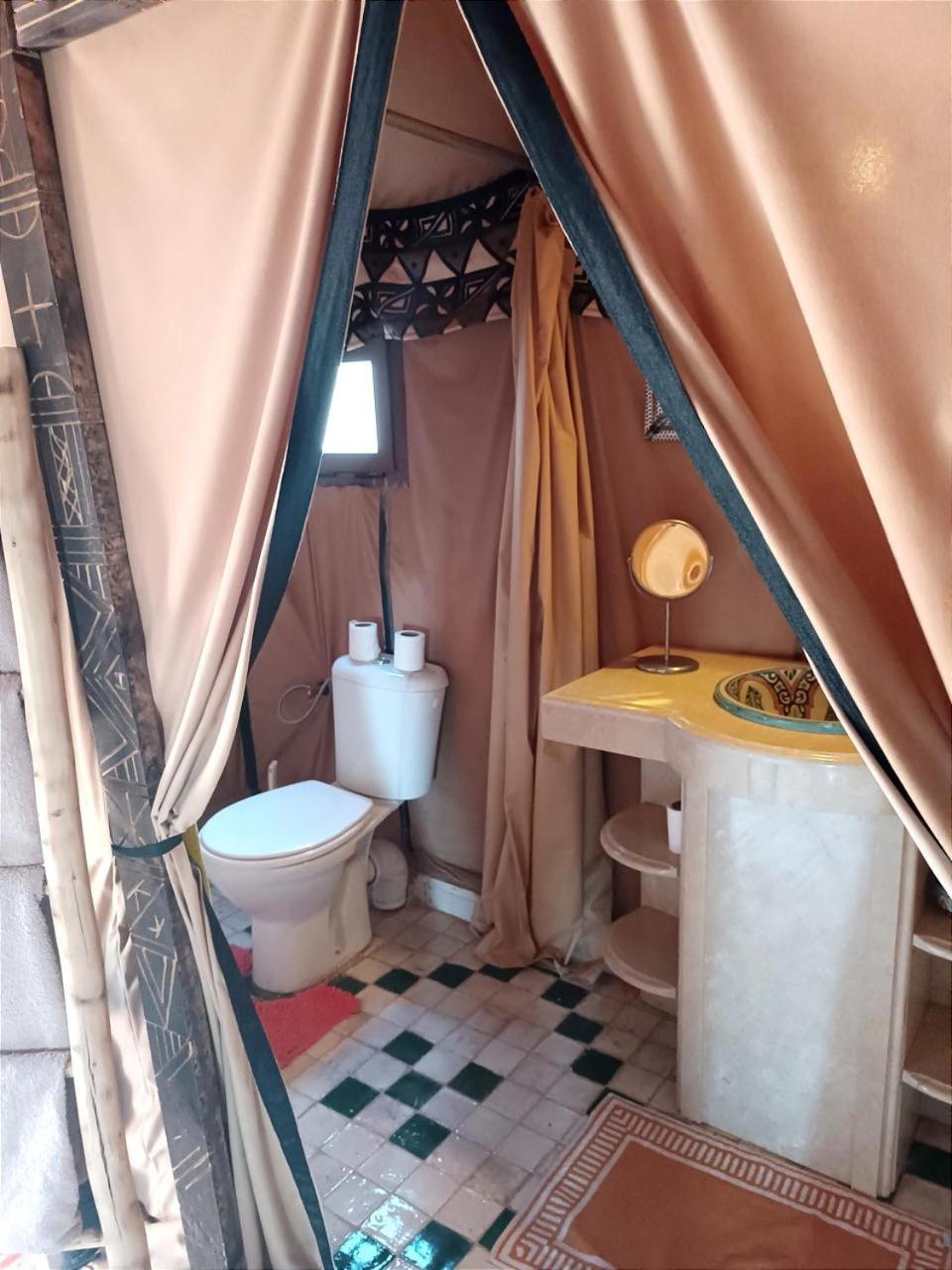 Merzouga Traditional Luxury Camp ภายนอก รูปภาพ